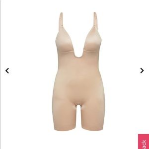 Spanx NWT Suit Your Fancy Plunge Low-Back, Mid-Thigh Bodysuit